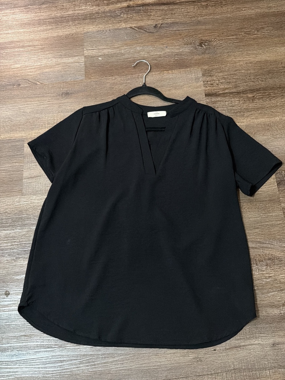 entro Black Short Sleeve Split Neck Blouse